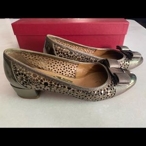 Salvatore Ferragamo Iconic Susette Women’s Heel